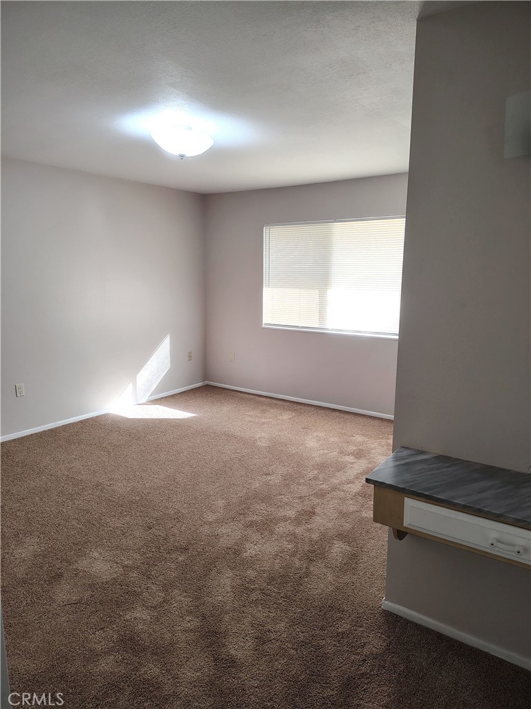 27131 Pinehurst Road Menifee, CA 92586 - Photo 11 of 38