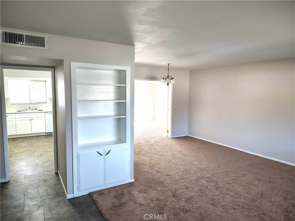 27131 Pinehurst Road Menifee, CA 92586 - Photo 3 of 38