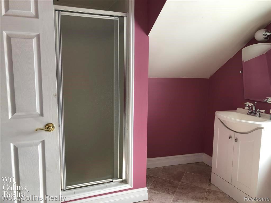 8050 Black River Road Jeddo, MI 48032 - Photo 13 of 36