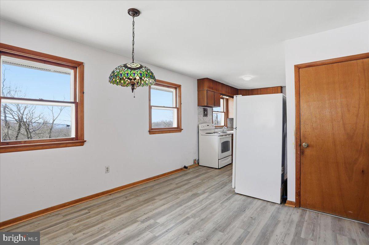 1629 Dahlgren Road Middletown, MD 21769 - Photo 6 of 52