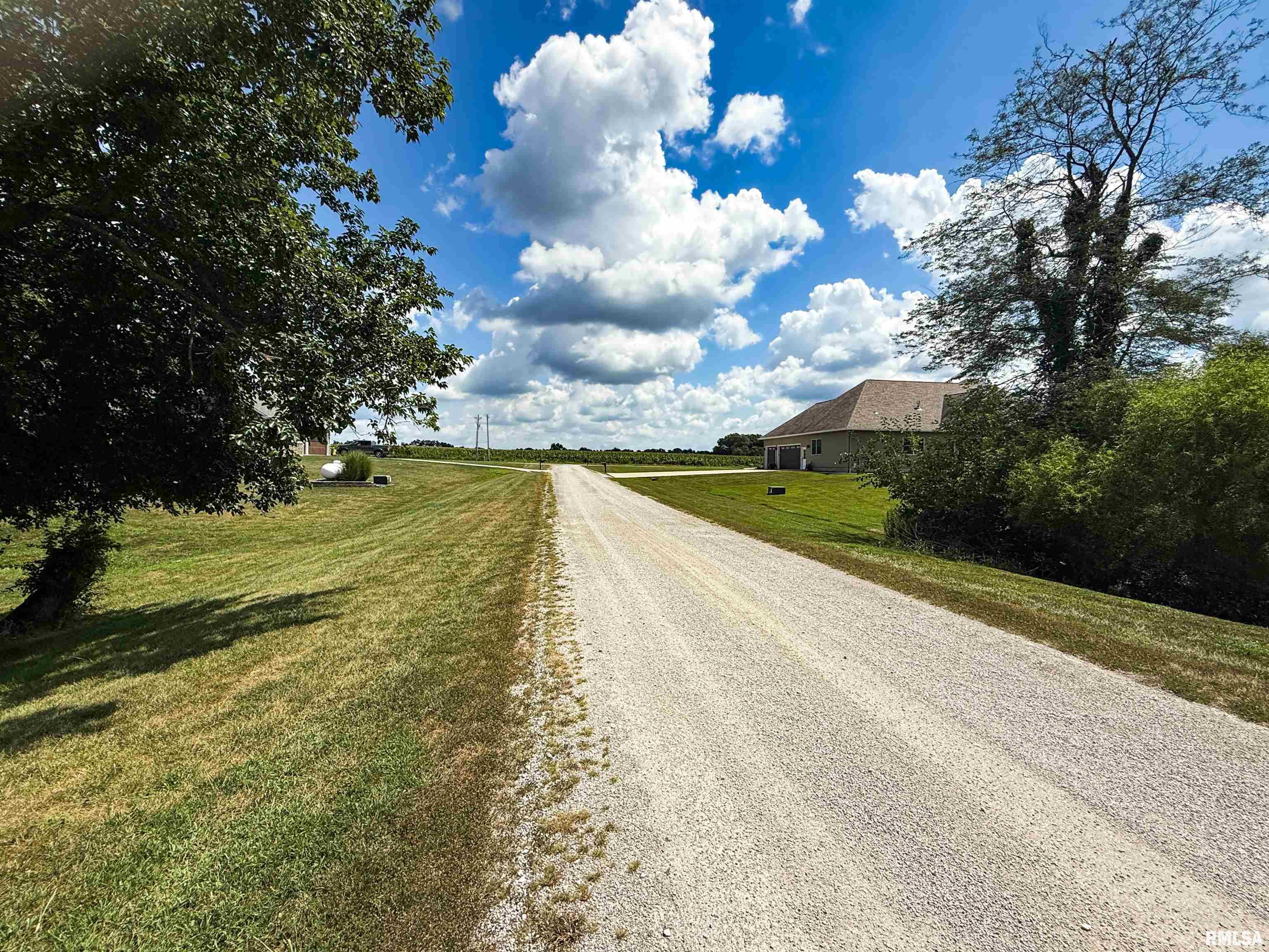 102 Davis Drive Watson, IL 62473 - Photo 11 of 11