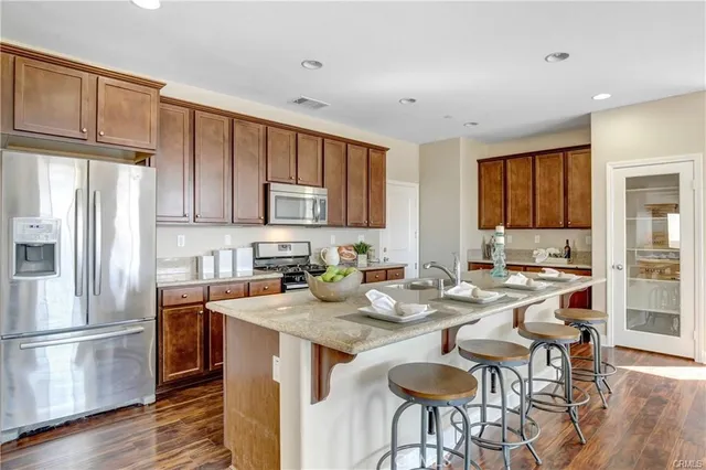 $3,400 | 34929 Sage Canyon Court, Winchester, CA 92596