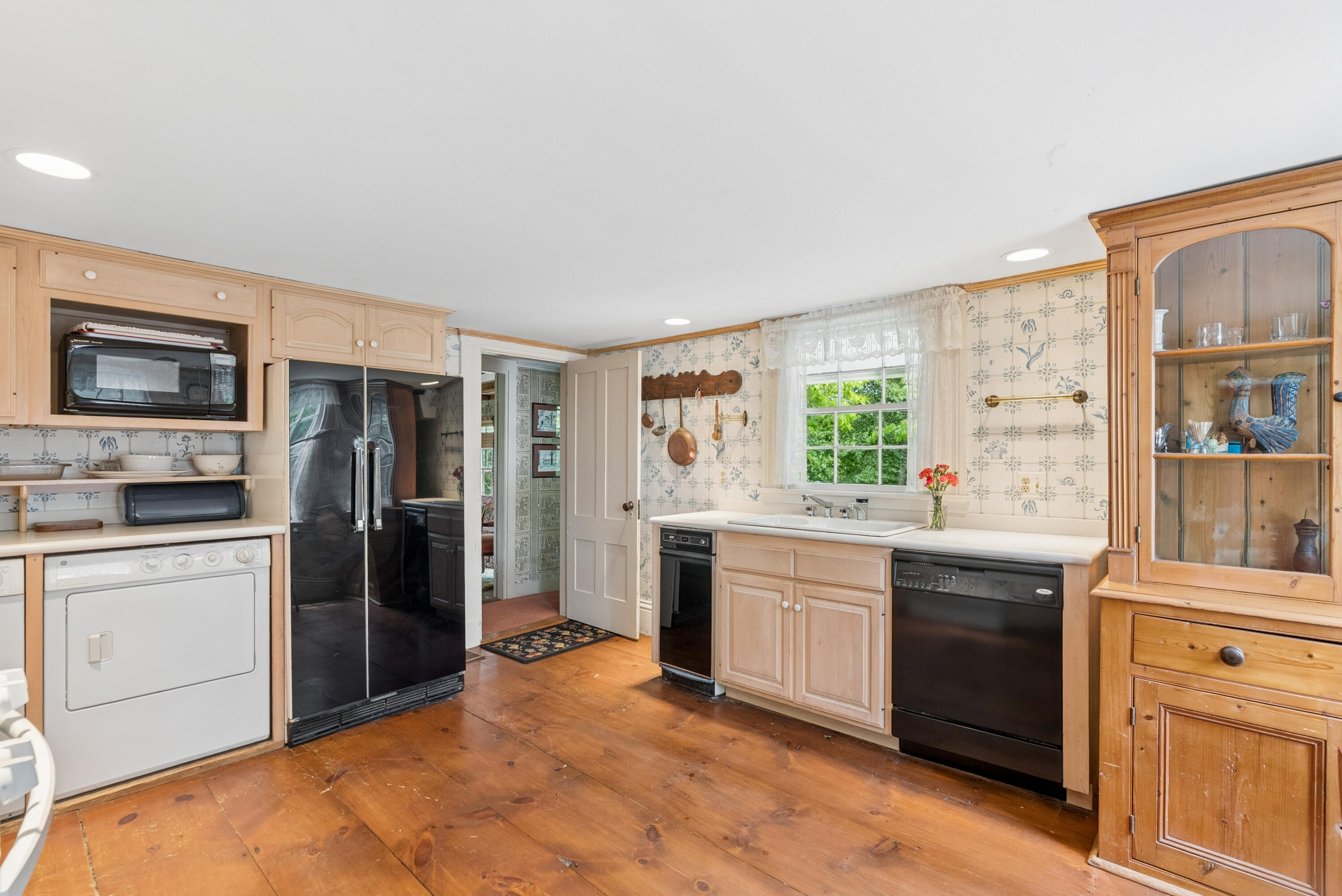 1 River Road Kennebunkport, ME 04046 - Photo 36 of 76 Kitchen