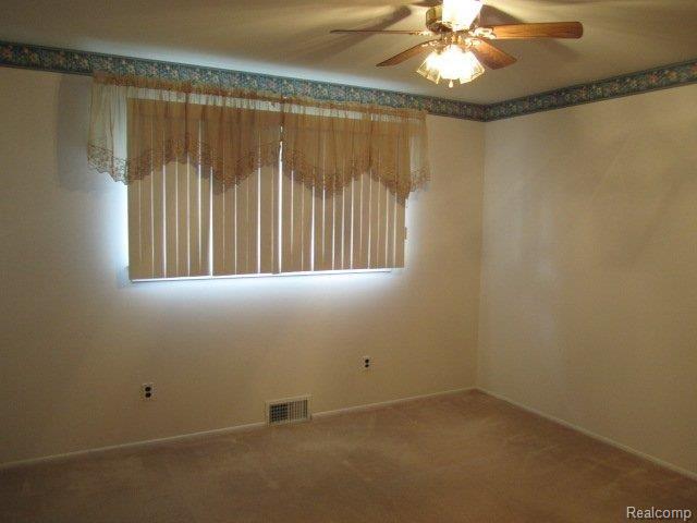 35030 Bobcean Road Clinton Township, MI 48035 - Photo 22 of 24 35030 Bobcean 029