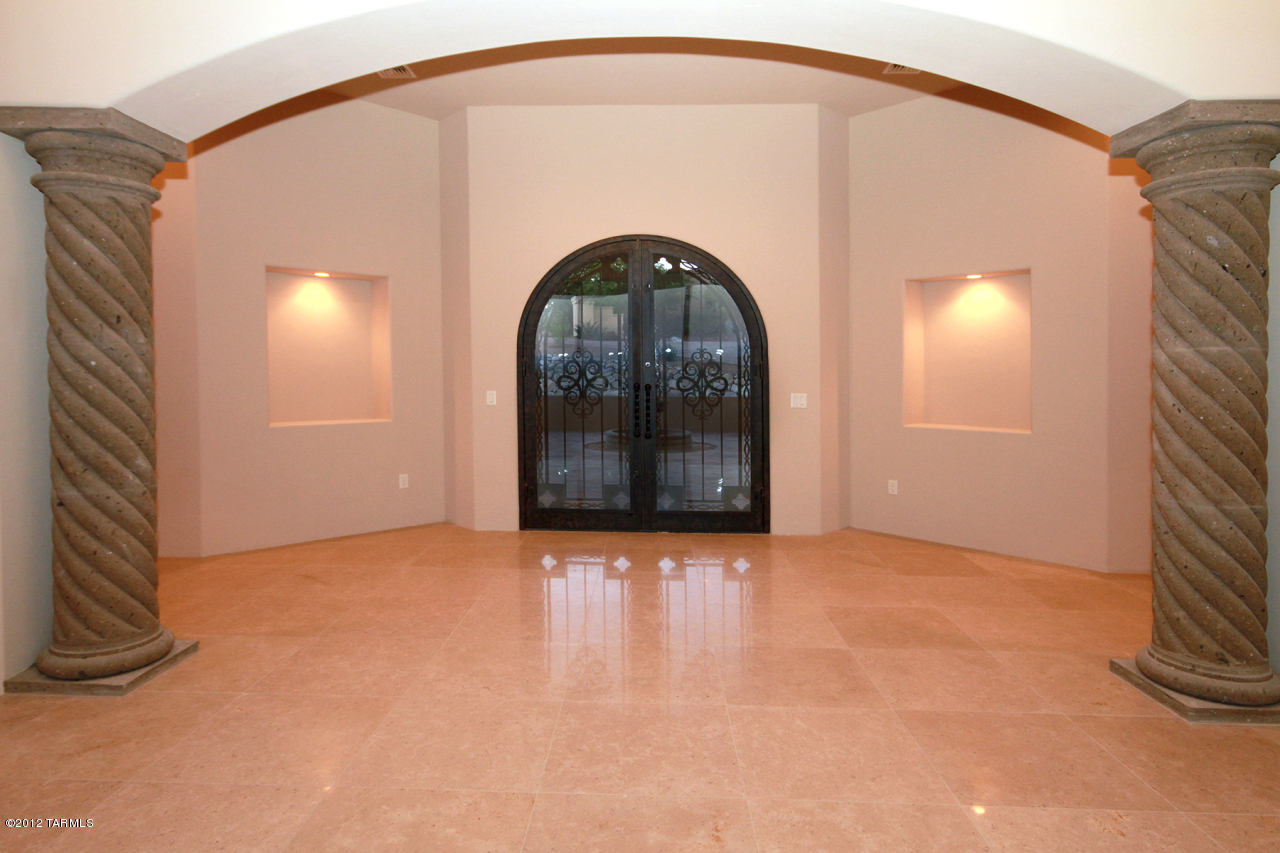 6060 Pinchot Road Tucson, AZ 85750 - Photo 2 of 25 Gallery Image 2