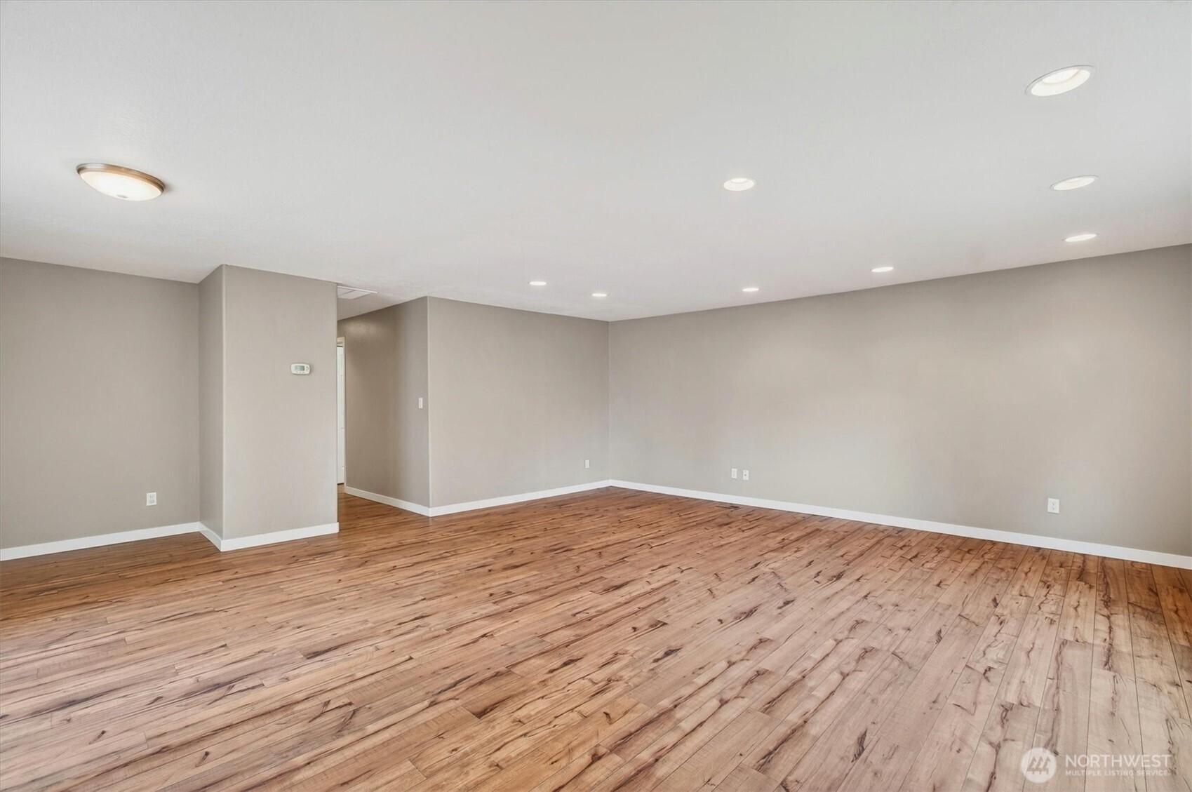 354 Carroll Road Kelso, WA 98626 - Photo 4 of 27 Gallery Image 4