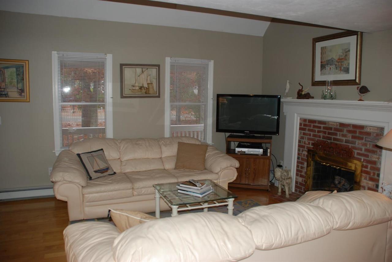 12 Mashpee Neck Road Mashpee, MA 02649 - Photo 4 of 17 Additional Photo