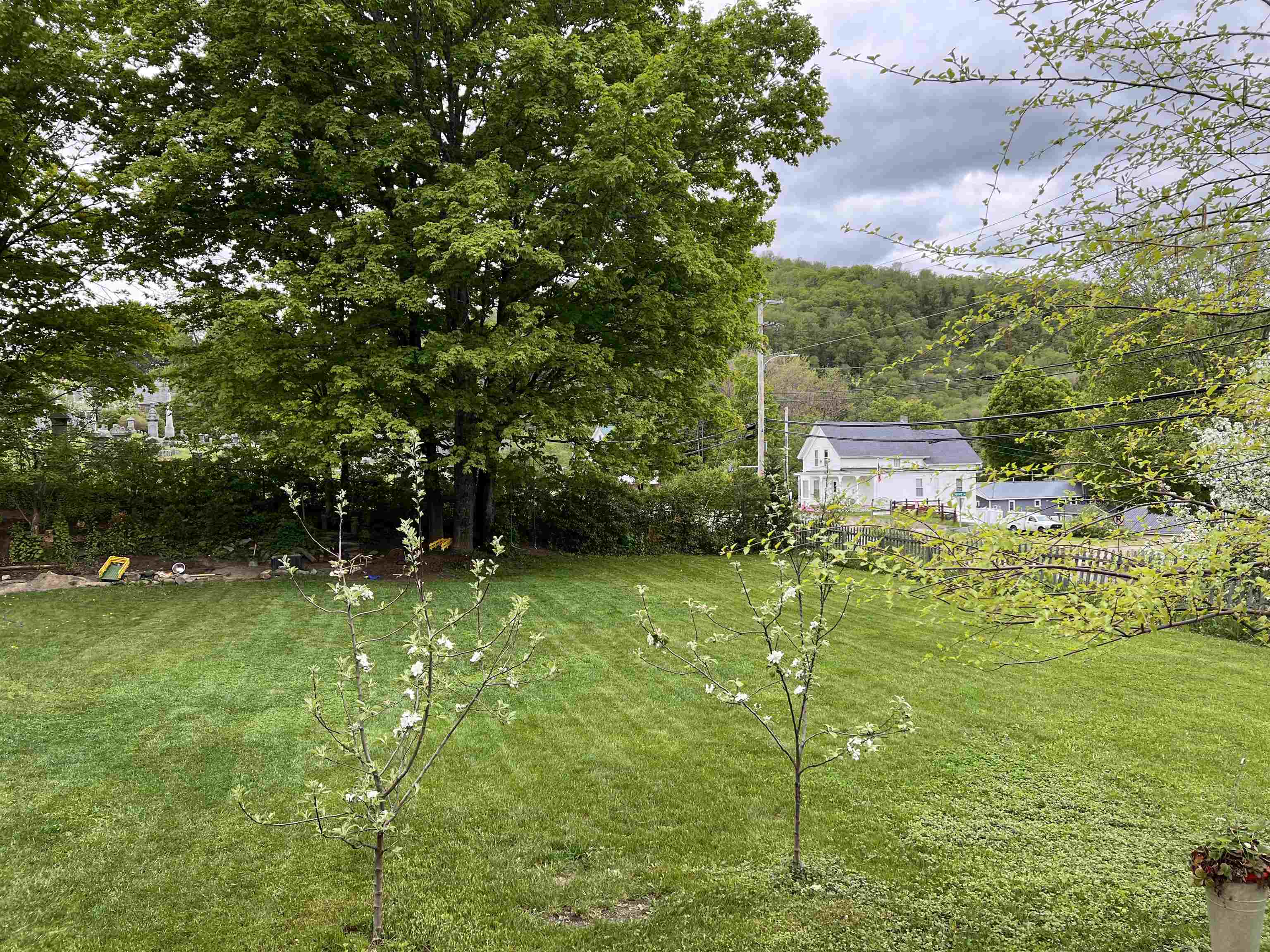 28 Upper Cherry Street Hardwick, VT 05843 - Photo 11 of 38