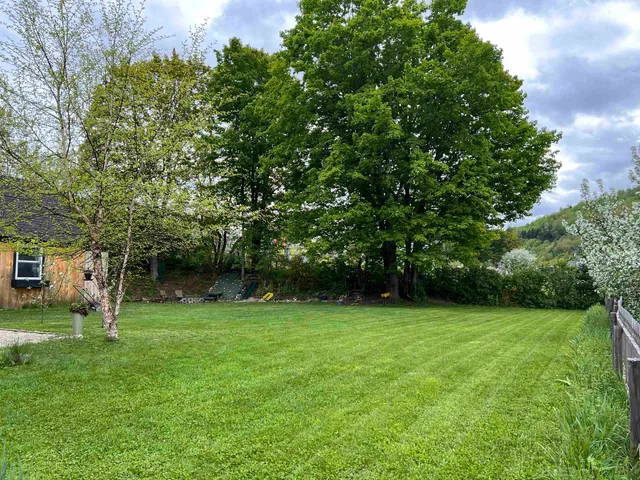 $395,000 | 28 Upper Cherry Street, Hardwick, VT 05843