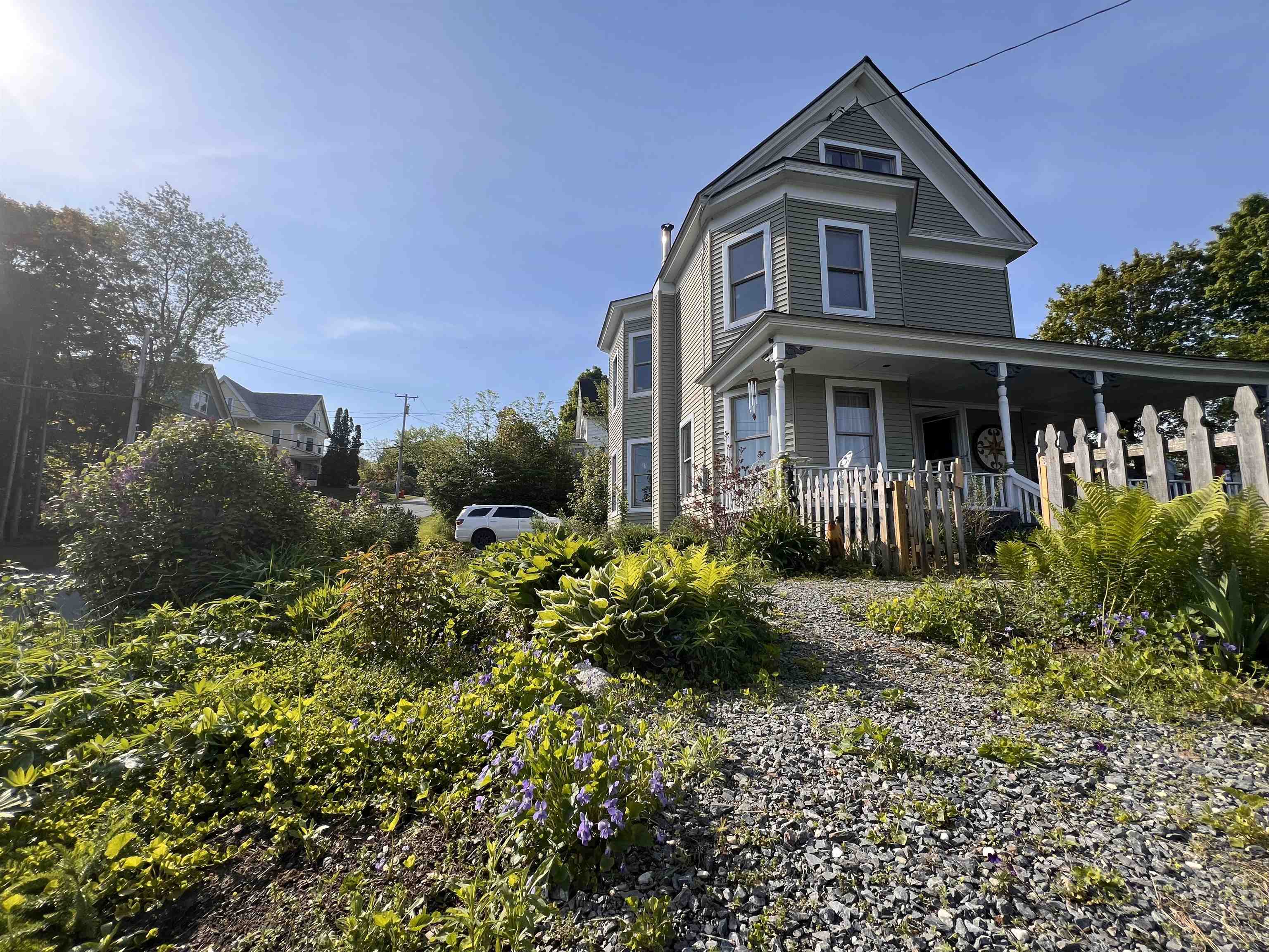 28 Upper Cherry Street Hardwick, VT 05843 - Photo 4 of 38