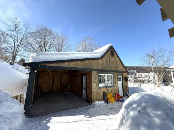 $395,000 | 28 Upper Cherry Street, Hardwick, VT 05843