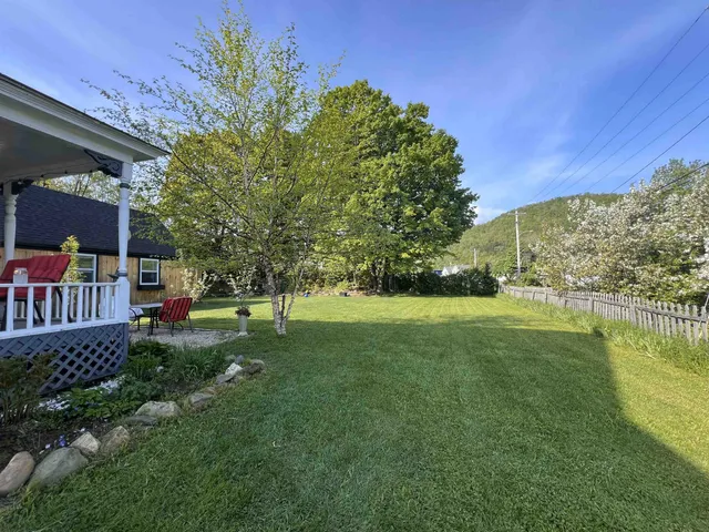 $395,000 | 28 Upper Cherry Street, Hardwick, VT 05843