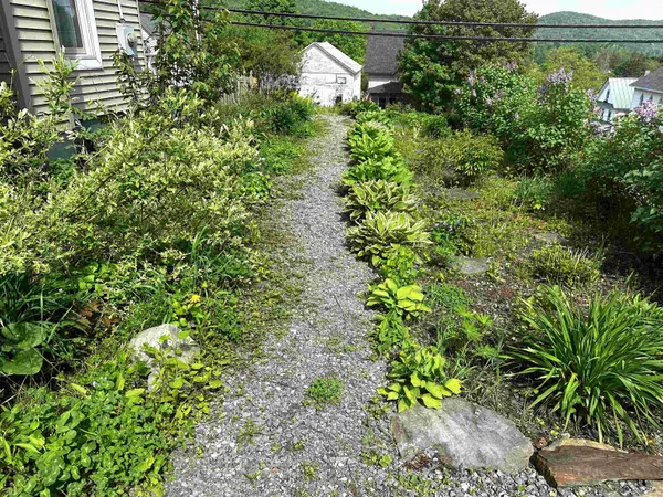 $395,000 | 28 Upper Cherry Street, Hardwick, VT 05843