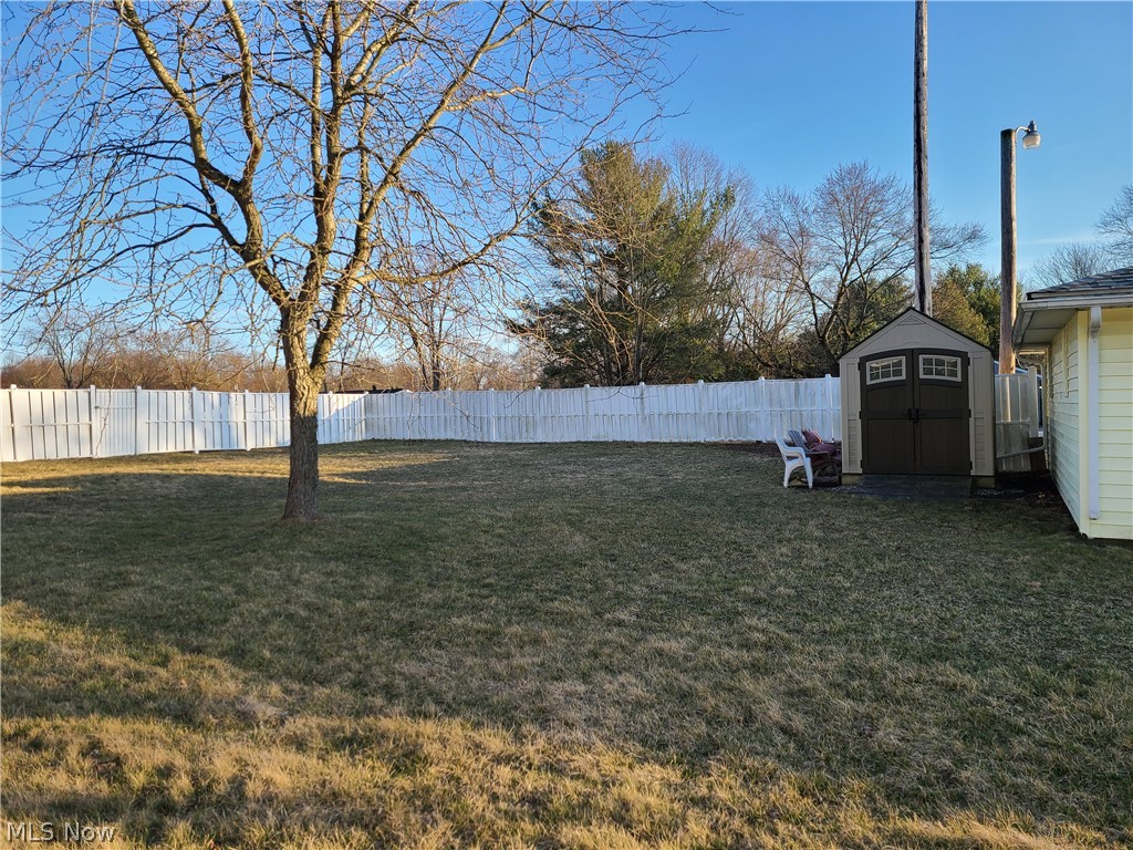 5051 Thursby Road North Canton, OH 44720 - Photo 16 of 16 Back yard