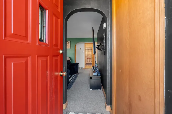 $174,900 | 1136 South Bartlett Street, Shawano, WI 54166