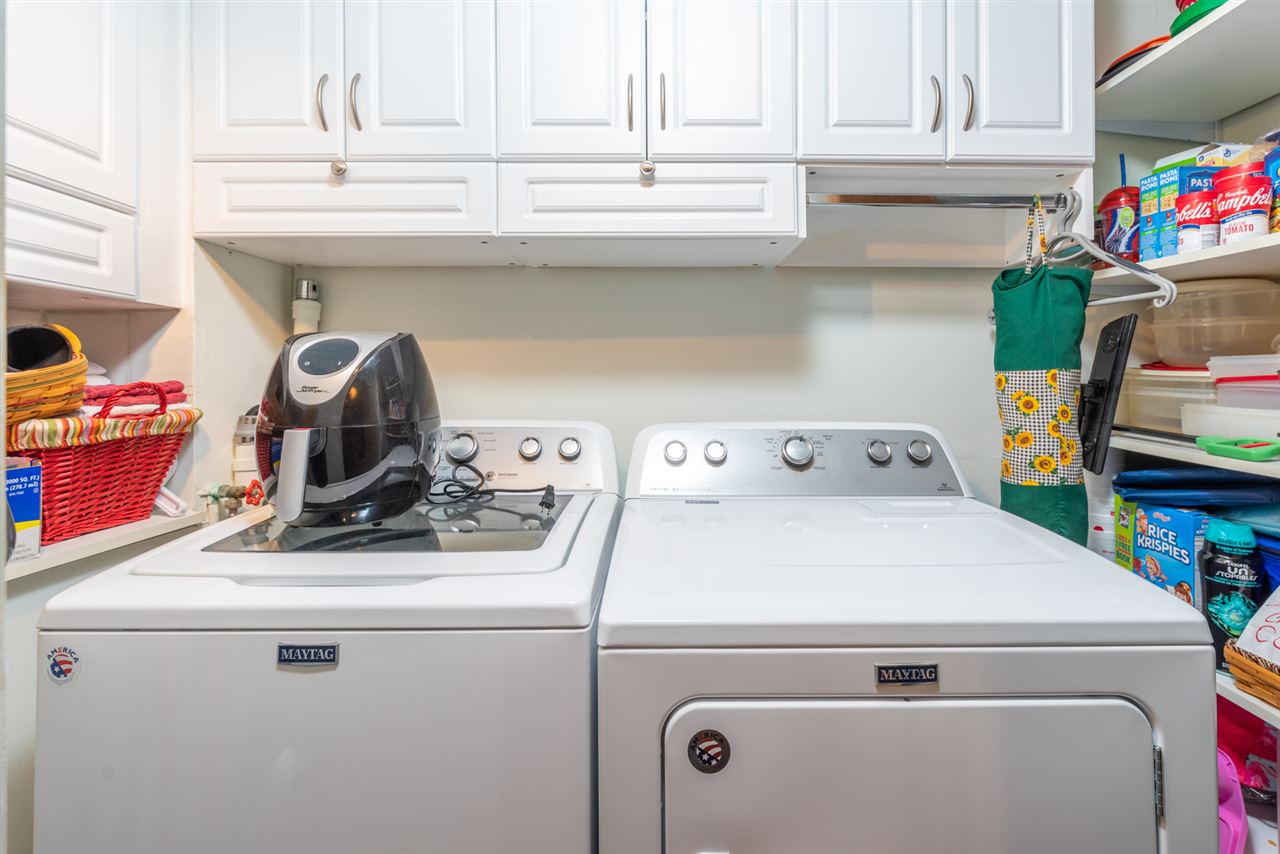 950 Cattle Scales Road Waynesboro, VA 22980 - Photo 34 of 50 a utility room with dryer and washer
