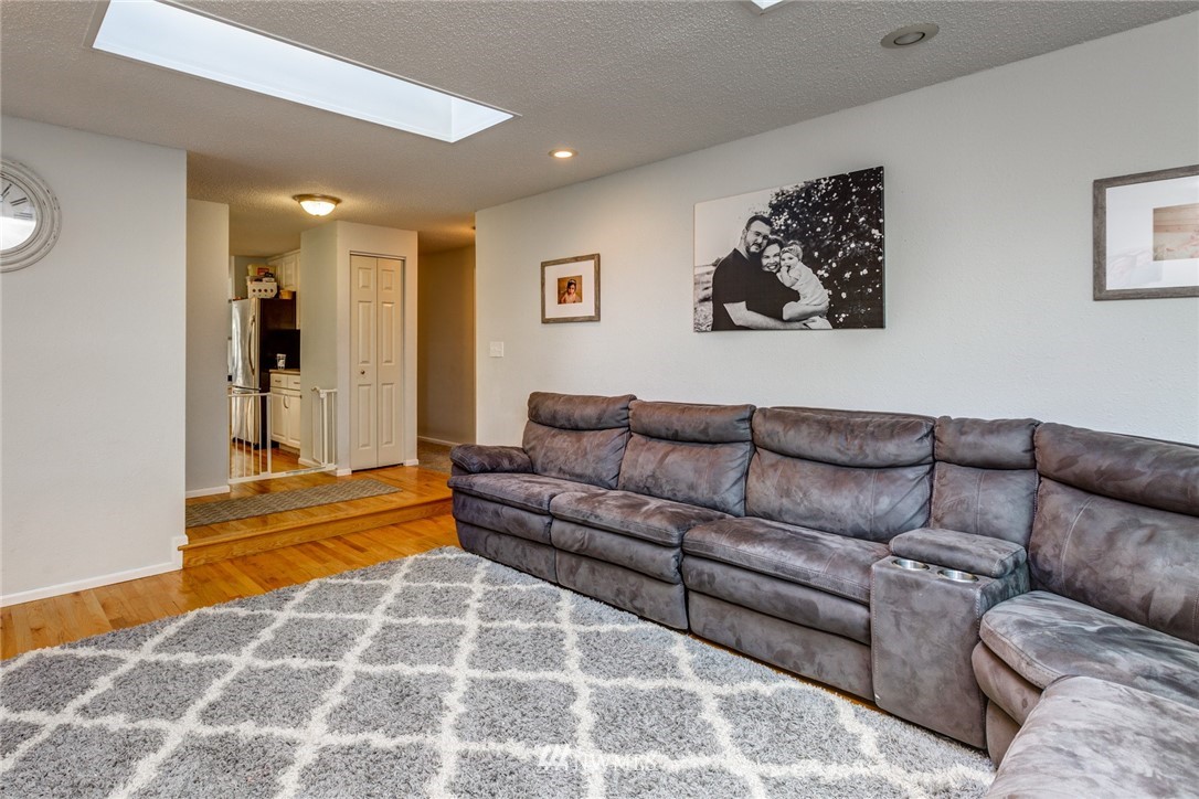 3771 Magrath Road Bellingham, WA 98226 - Photo 10 of 22 Gallery Image 10