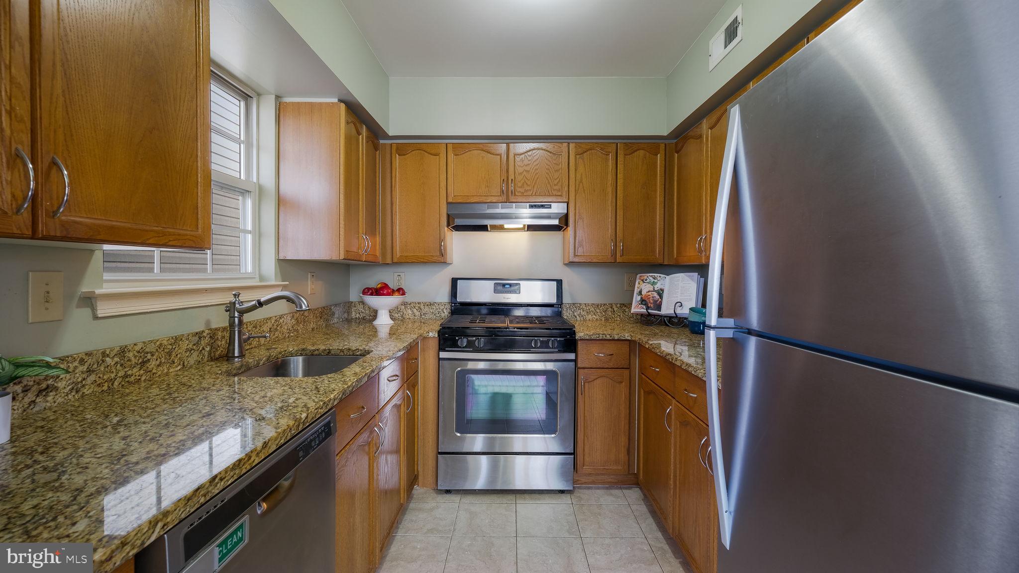 5473 Rinker Circle Doylestown, PA 18902 - Photo 4 of 9 A KITCHEN TO ENJOY