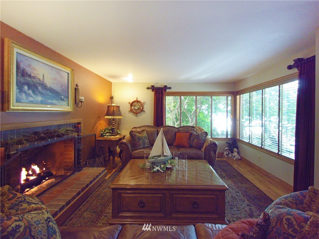 3133 Rocky Point Road Northwest Bremerton, WA 98312 - Photo 10 of 25 Gallery Image 10