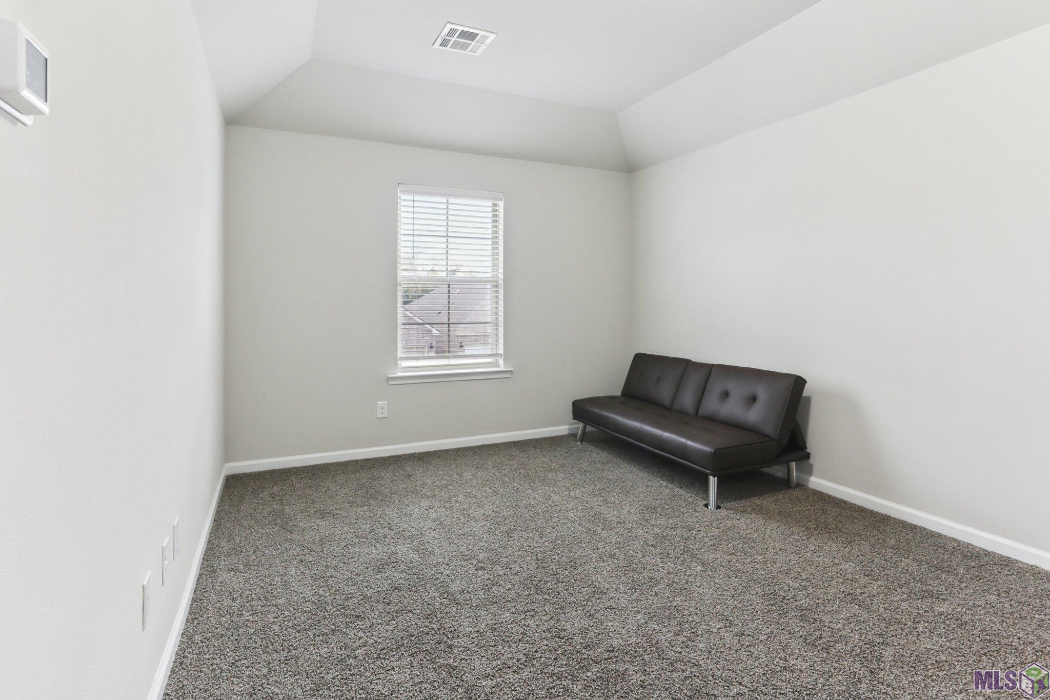 6714 Tiger Pointe Drive Baton Rouge, LA 70817 - Photo 5 of 14