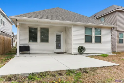 $2,500 | 6714 Tiger Pointe Drive, Baton Rouge, LA 70817