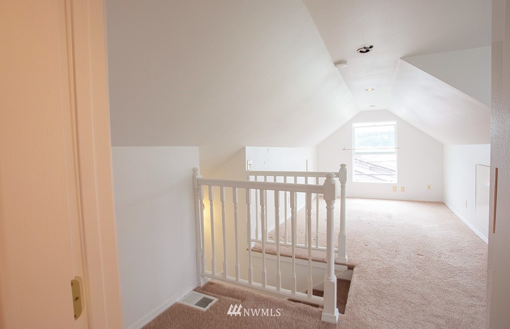 1124 Shore Drive Bremerton, WA 98310 - Photo 21 of 29
