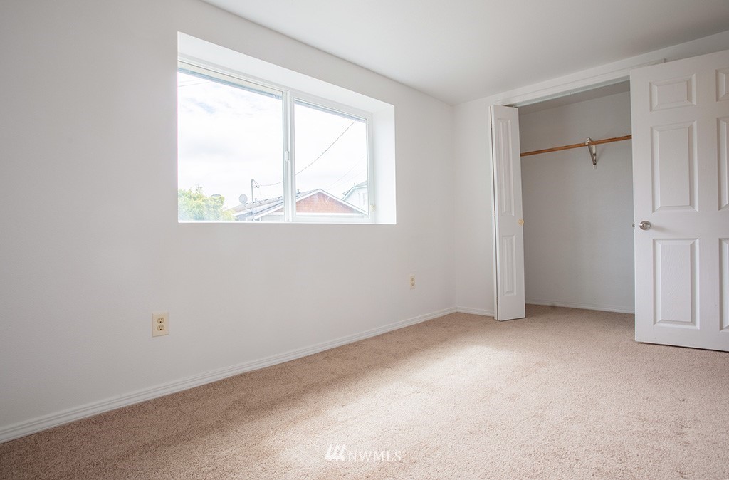 1124 Shore Drive Bremerton, WA 98310 - Photo 23 of 29