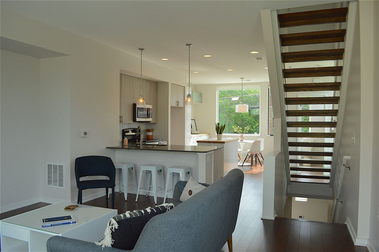 552 South Person Street Raleigh, NC 27601 - Photo 2 of 24 Photo 2