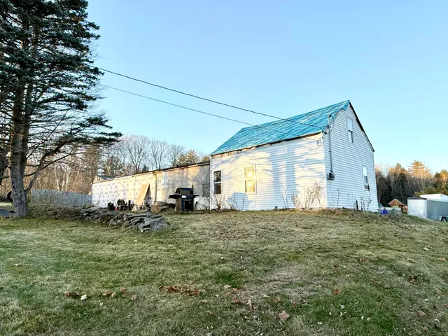 $99,900 | 388 Bog Road, Vassalboro, ME 04989