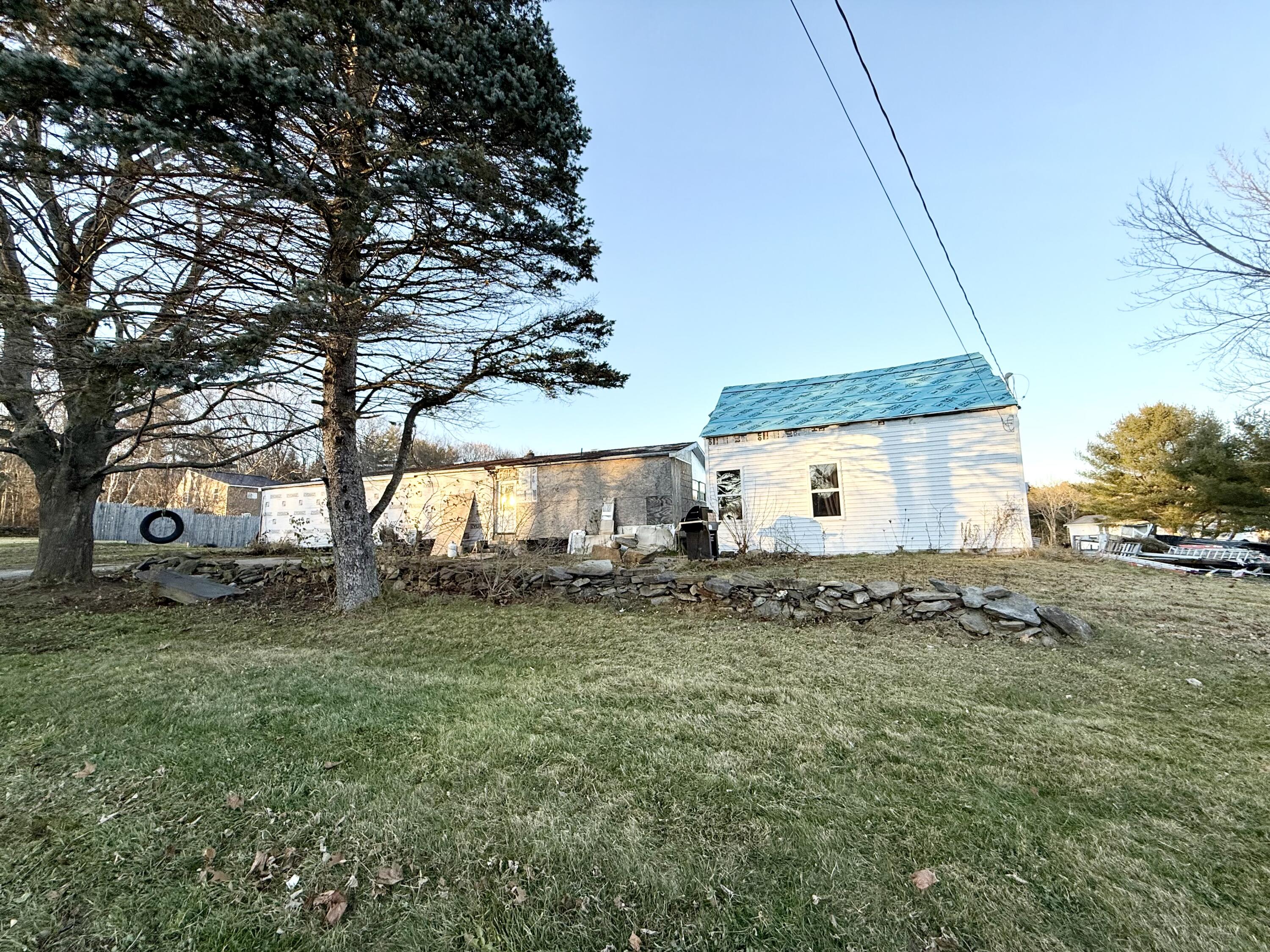 388 Bog Road Vassalboro, ME 04989 - Photo 9 of 20 IMG_5375 (1)