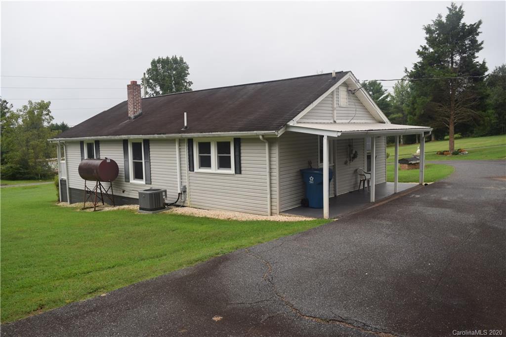 4159 Old Shelby Road Hickory, NC 28602 - Photo 20 of 30 Gallery Image 20