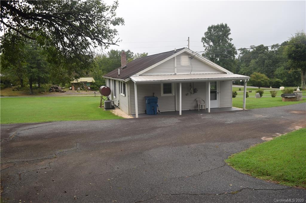 4159 Old Shelby Road Hickory, NC 28602 - Photo 21 of 30 Gallery Image 21