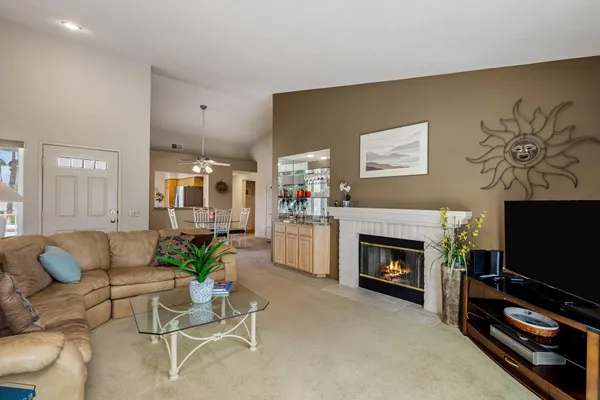 $449,000 | 457 Desert Falls Drive North, Palm Desert, CA 92211