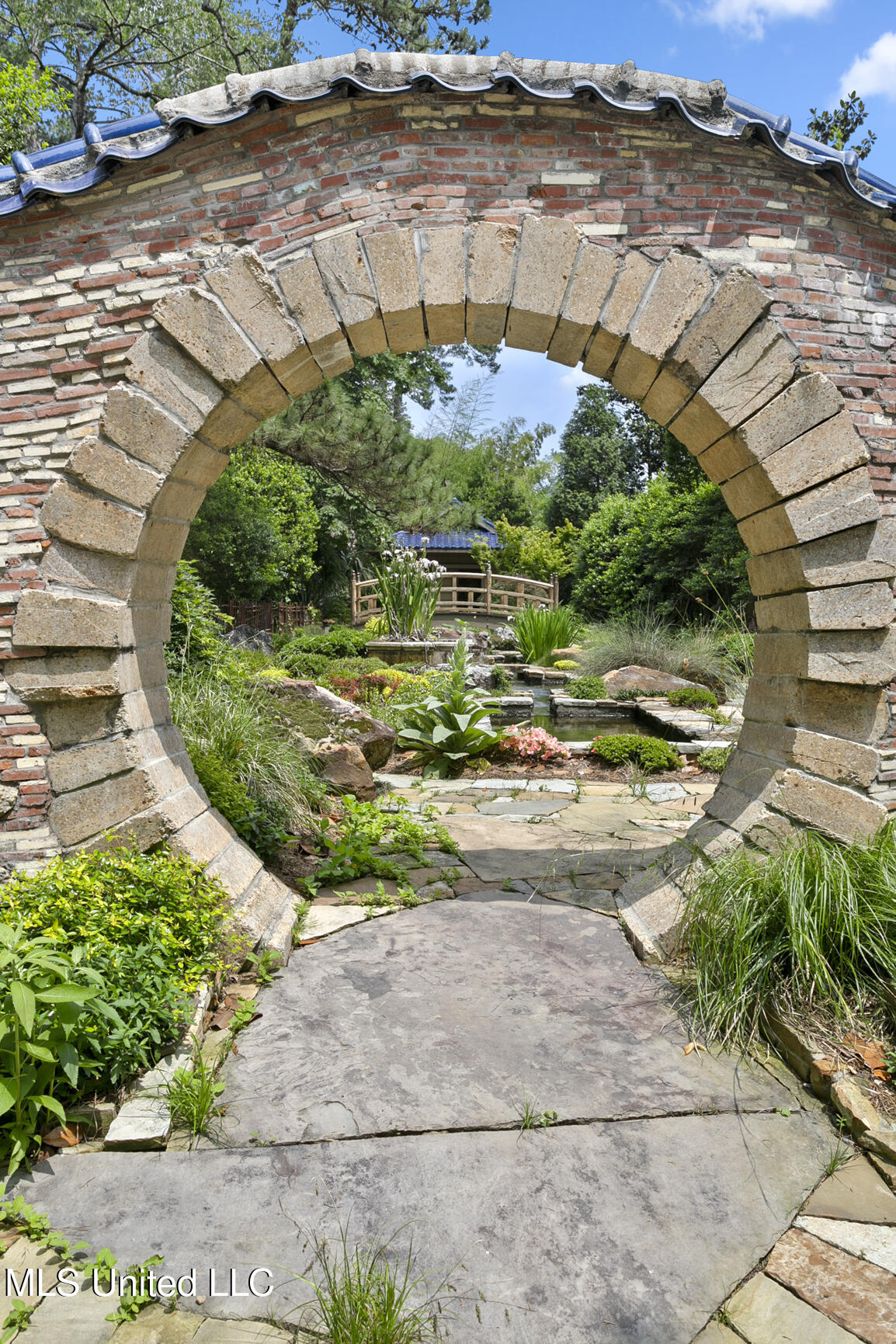 106 Meadowbrook North Jackson, MS 39211 - Photo 69 of 71 Meadowbrook Highlands