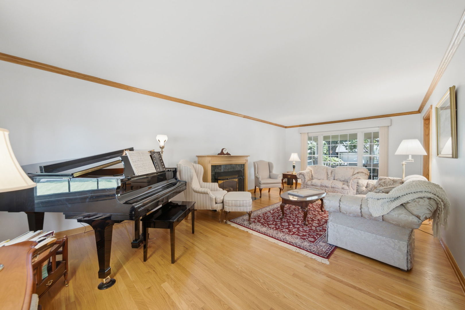 1654 Wadsworth Road Wheaton, IL 60189 - Photo 16 of 43 Gallery Image 16