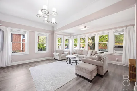$1,499,000 | 88-38 78th Avenue | Glendale