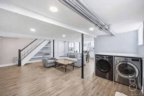 $1,499,000 | 88-38 78th Avenue | Glendale