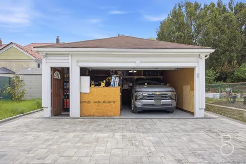 $1,499,000 | 88-38 78th Avenue | Glendale