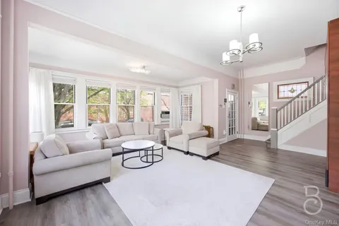 $1,499,000 | 88-38 78th Avenue | Glendale