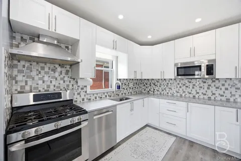 $1,499,000 | 88-38 78th Avenue | Glendale
