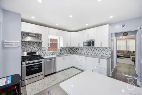 $1,499,000 | 88-38 78th Avenue | Glendale