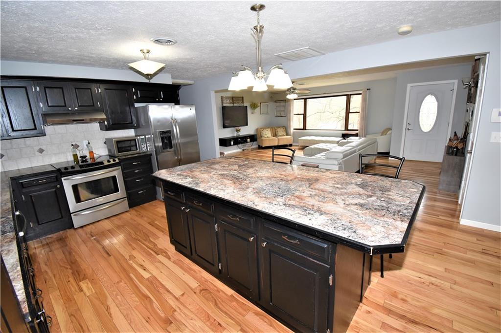 4589 Jordan Road Martinsville, IN 46151 - Photo 13 of 48 Gallery Image 13