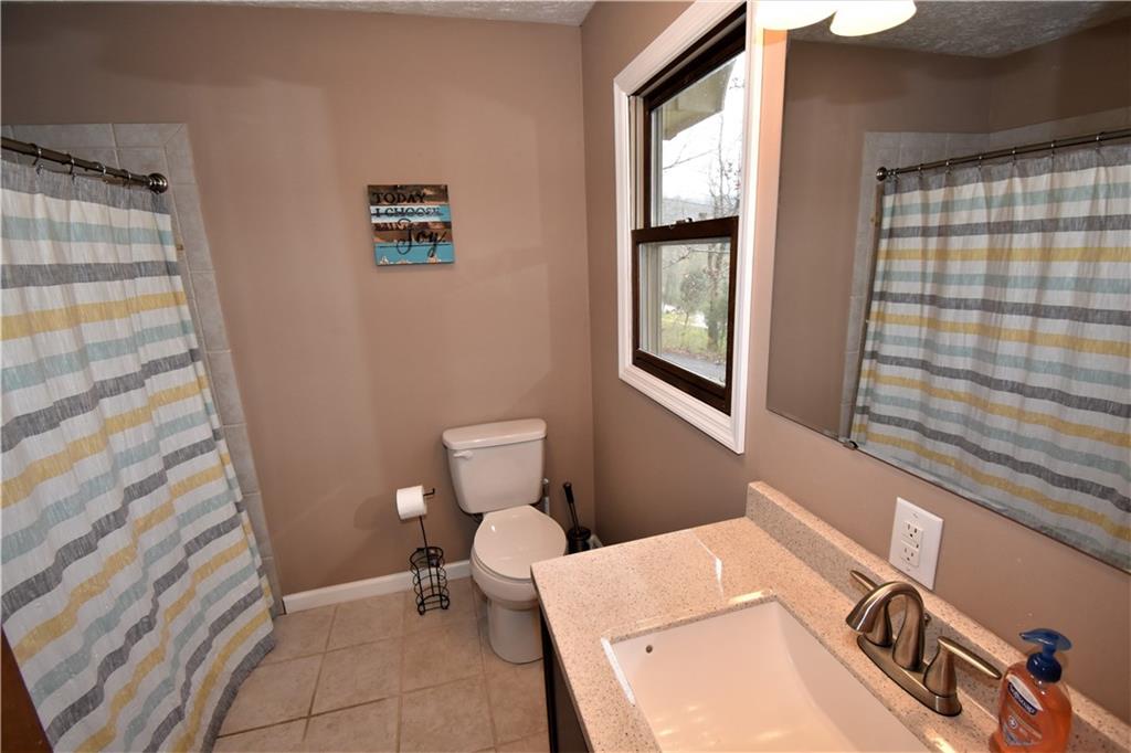 4589 Jordan Road Martinsville, IN 46151 - Photo 19 of 48 Gallery Image 19