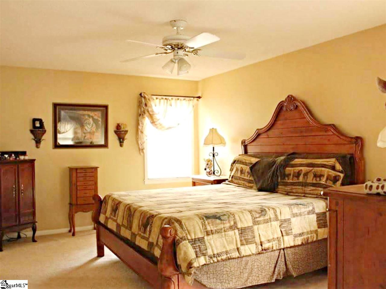 121 Fairview Place Greer, SC 29651 - Photo 10 of 15 Gallery Image 10