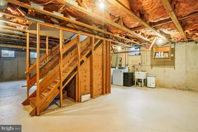 $585,000 | 6506 Carrie Lynn Court, Mount Airy, MD 21771