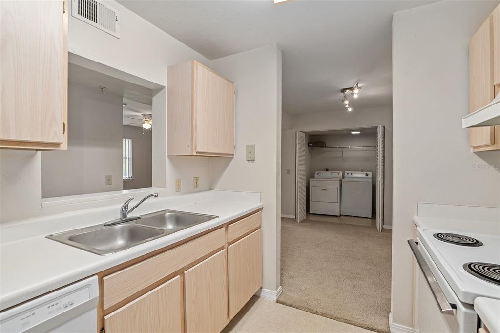 2360 Southwest Archer Road, Unit 607 Gainesville, FL 32608 - Photo 19 of 26
