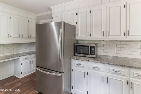 $2,450 | 205 Cherrywood Drive, Greenville, NC 27858