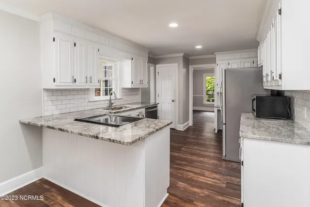 $2,450 | 205 Cherrywood Drive, Greenville, NC 27858