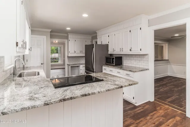 $2,450 | 205 Cherrywood Drive, Greenville, NC 27858