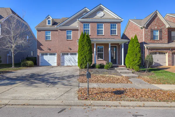 $949,900 | 5003 Rizer Point Drive, Franklin, TN 37069